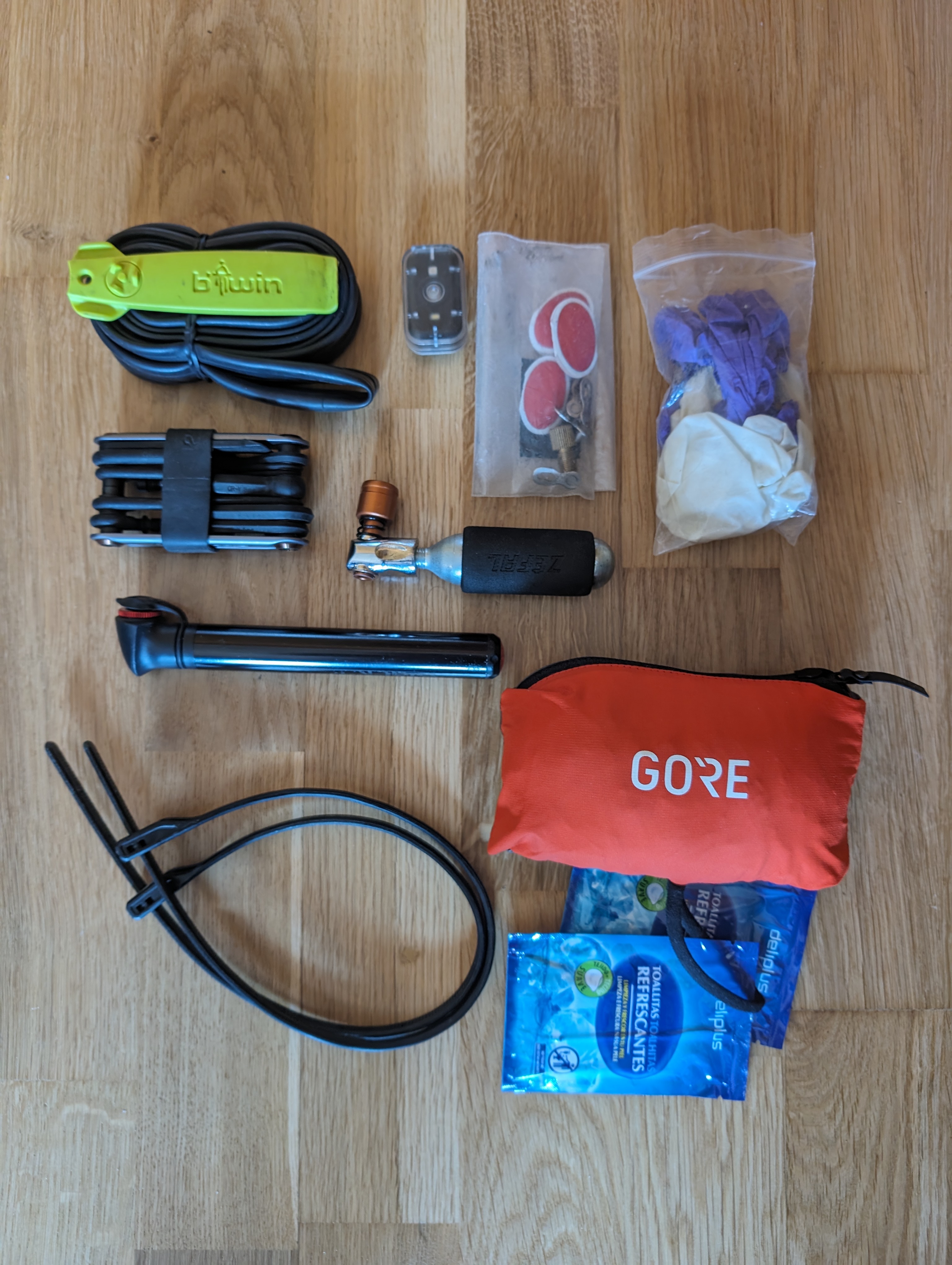 Frame bag contents