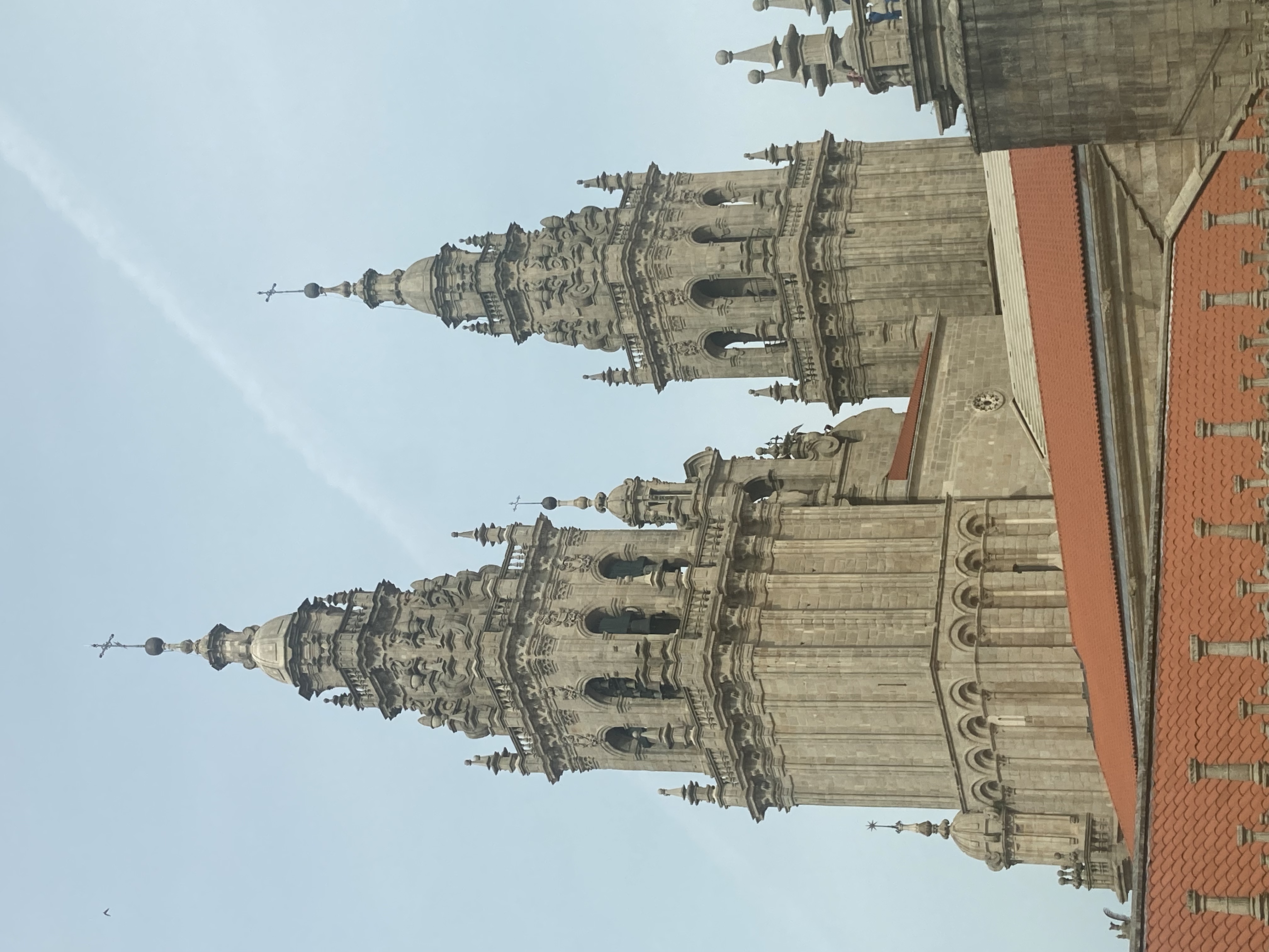 Las torres de la Catedral vistas desde el Museo de las Peregrinaciones